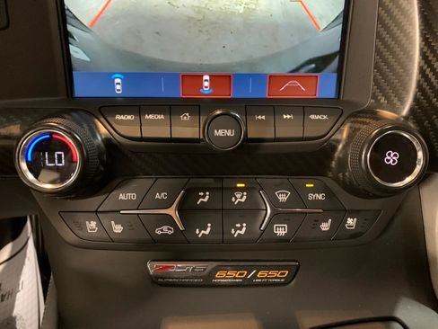 Used 2019 Chevrolet Corvette Z06 RWD image 32
