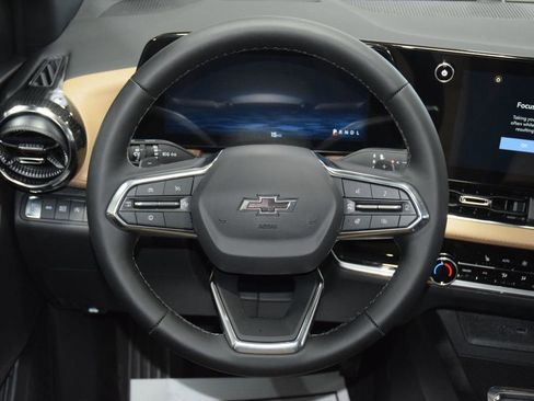New 2026 Chevrolet Equinox ACTIV AWD/4WD image 31