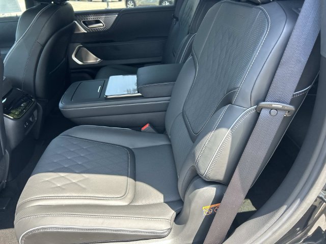 New 2027 INFINITI QX80 Autograph w/ Premium Cargo Package AWD/4WD image 20
