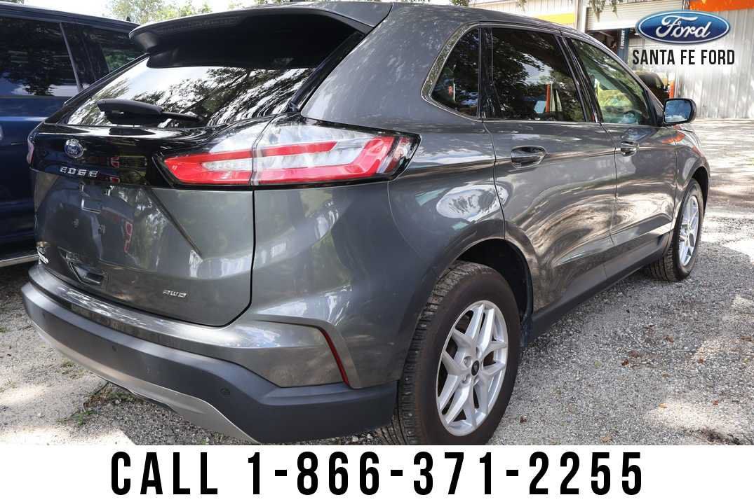 Used 2024 Ford Edge SEL AWD/4WD image 4