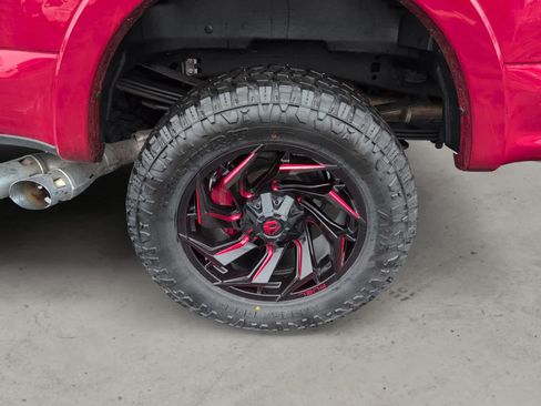 Used 2022 Ford F250 Platinum w/ Tremor Off-Road Package image 10