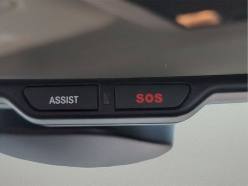 Used 2023 RAM 1500 Classic SLT w/ Trailer & Traction Group image 16