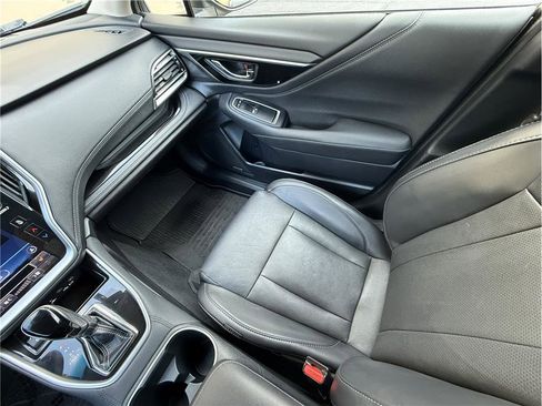 Used 2022 Subaru Outback Limited AWD/4WD image 12