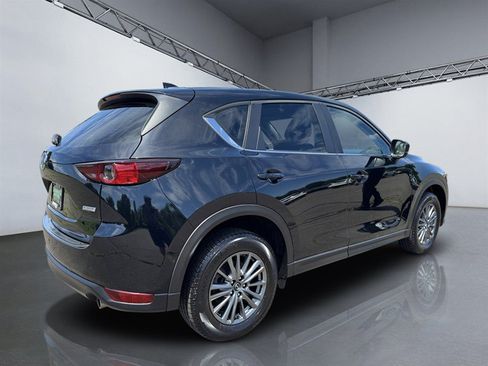 Used 2017 MAZDA CX-5 Sport AWD/4WD image 7