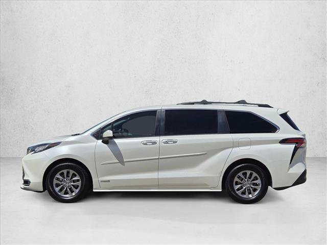 Used 2021 Toyota Sienna XLE FWD image 8