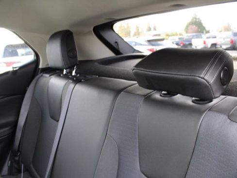 Used 2024 Buick Encore GX Preferred image 23