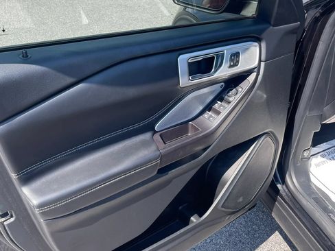 Used 2020 Ford Explorer ST w/ ST Street Pack AWD/4WD image 17