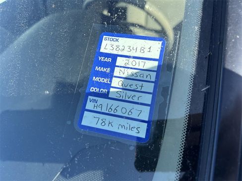 Used 2017 Nissan Quest SV image 11