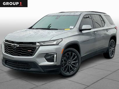 Used 2023 Chevrolet Traverse RS