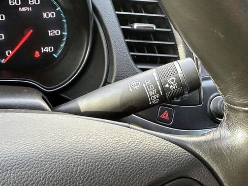 Used 2014 Chevrolet Impala LT w/ Convenience Package image 23