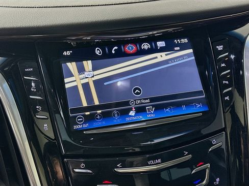 Used 2019 Cadillac Escalade Premium Luxury image 18