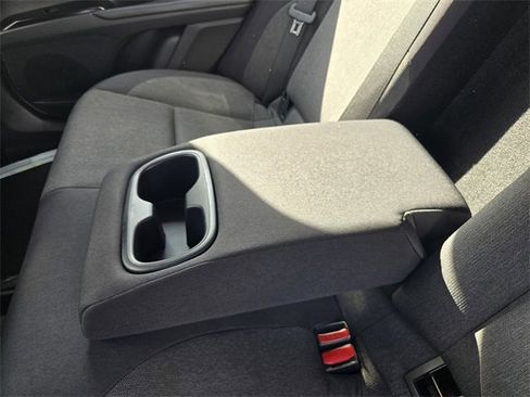 Used 2025 Toyota Camry LE image 13