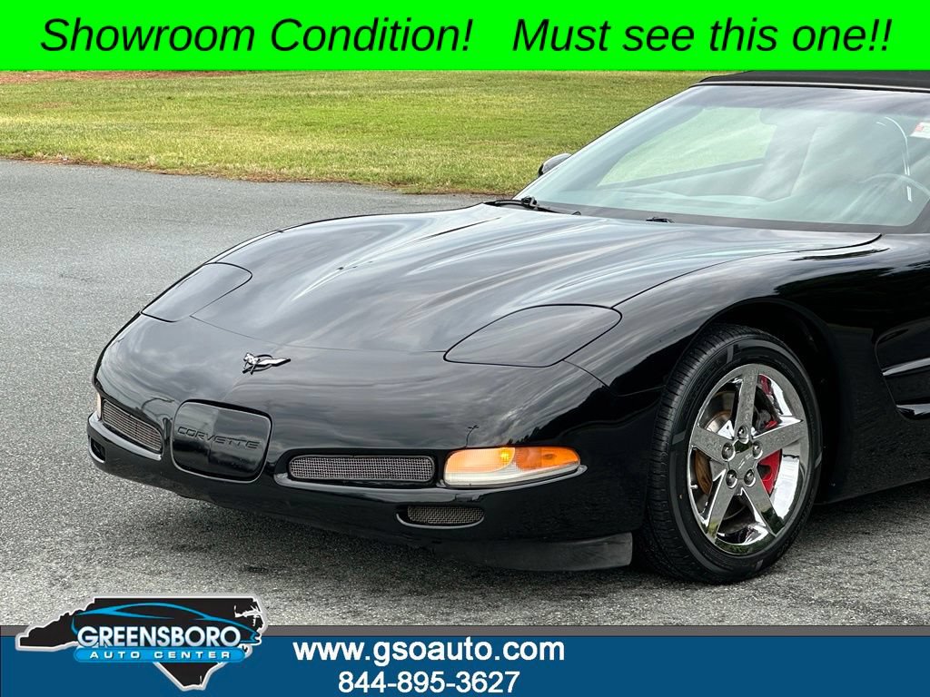 Used 2001 Chevrolet Corvette Convertible w/ Preferred Equipment Group1 RWD image 30