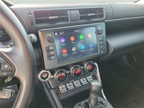 Used 2022 Toyota GR86 Premium image 18