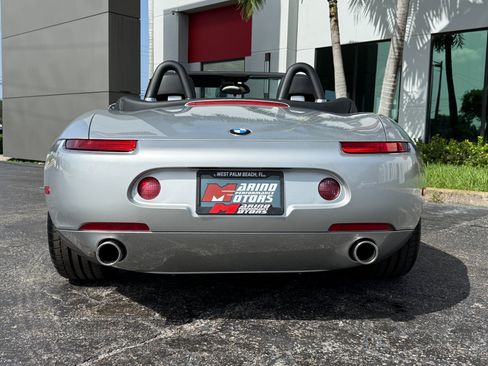 Used 2002 BMW Z8 RWD image 16
