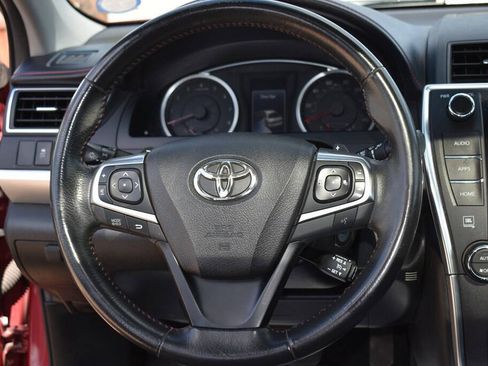 Used 2017 Toyota Camry XSE w/ Moonroof Package FWD image 18