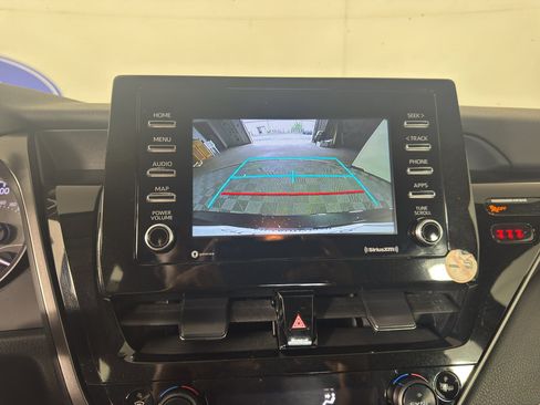 Used 2024 Toyota Camry SE FWD image 27