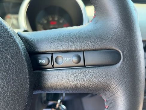 Used 2009 Ford Mustang Shelby GT500 RWD image 14