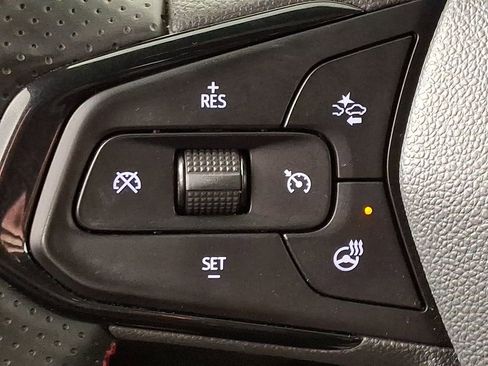 Used 2025 Chevrolet Trax RS image 20