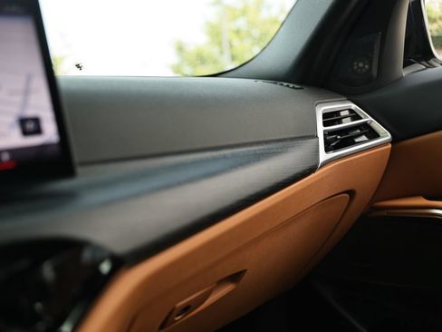 New 2026 BMW 330i Sedan w/ M Sport Package RWD image 40