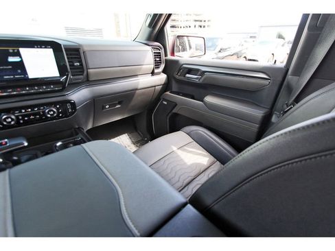 Used 2024 Chevrolet Silverado 1500 ZR2 w/ Technology Package AWD/4WD image 8