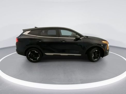 Used 2026 Kia Sportage EX FWD image 7