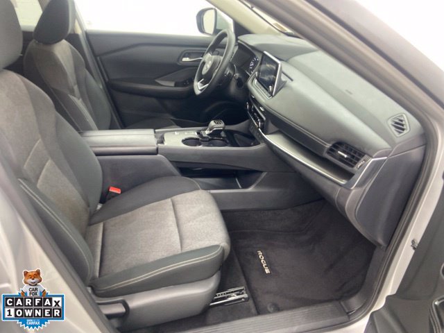 Used 2024 Nissan Rogue SV FWD image 19