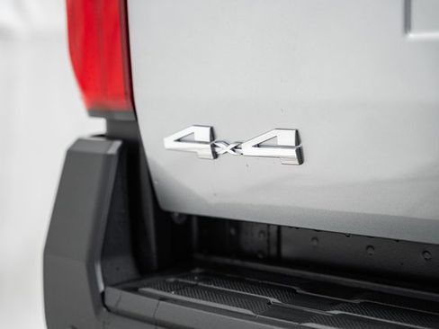 New 2026 Toyota Tacoma SR image 8