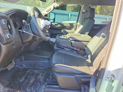 Used 2024 GMC Sierra 2500 Pro AWD/4WD image 7