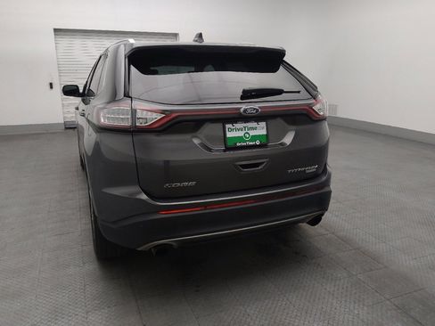 Used 2017 Ford Edge Titanium w/ Technology Package image 6