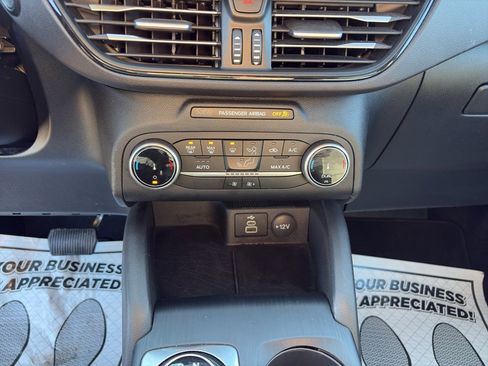 Used 2025 Ford Escape ST-Line image 15