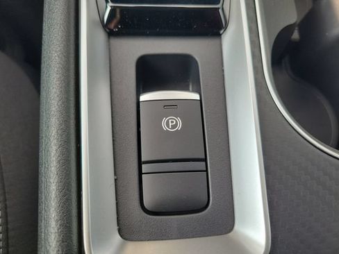 New 2026 Nissan Altima 2.5 SV w/ SV Special Edition Package AWD/4WD image 30