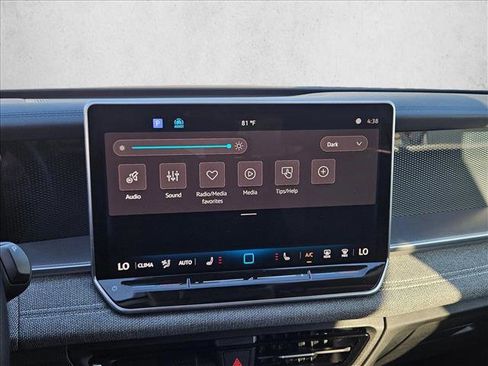 Used 2025 Volkswagen Tiguan S image 12