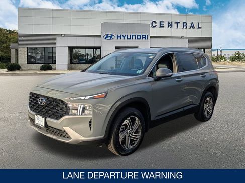 Certified 2023 Hyundai Santa Fe SEL image 3