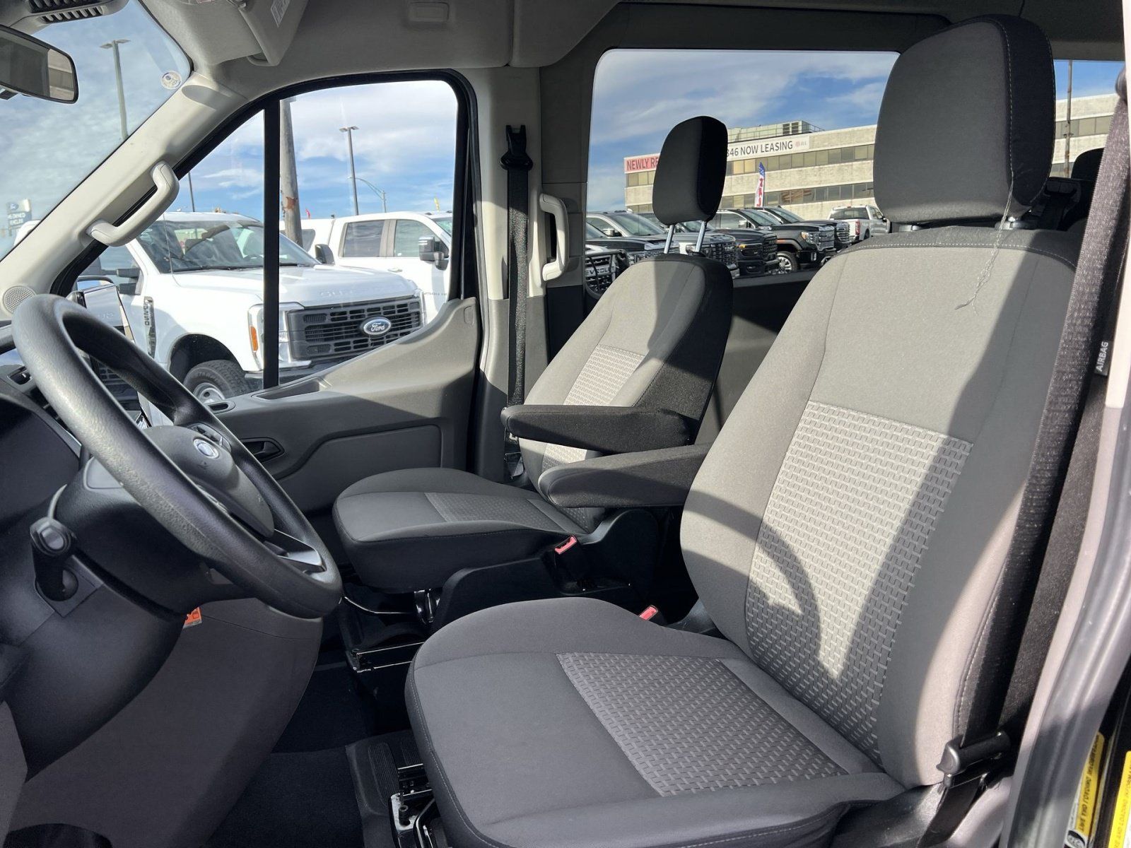 Used 2024 Ford Transit 350 XLT RWD image 13