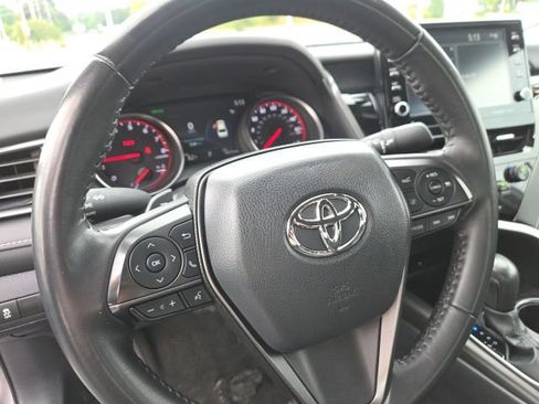 Used 2024 Toyota Camry XSE FWD image 13