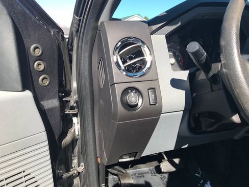 Used 2016 Ford F250 XLT image 13