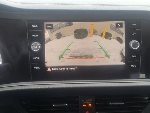 Used 2019 Volkswagen Jetta SEL Premium image 25