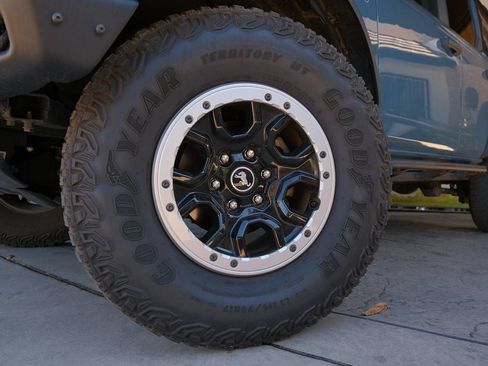 Used 2021 Ford Bronco Badlands w/ Sasquatch Package AWD/4WD image 50