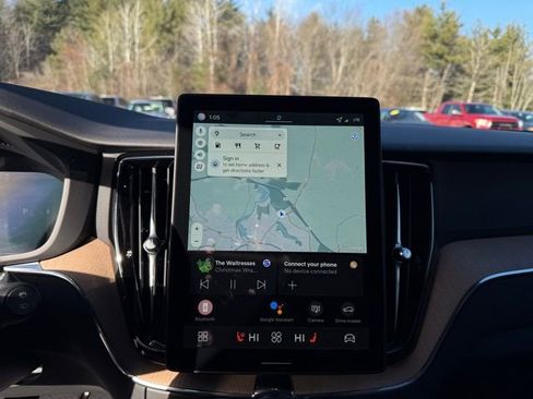 New 2026 Volvo XC60 B5 Plus w/ Climate Package image 23