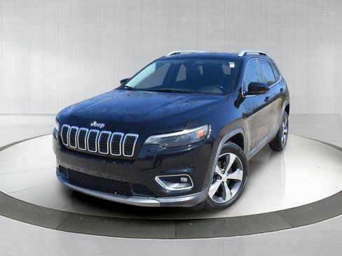 Used 2019 Jeep Cherokee Limited FWD image 1