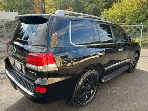 Used 2015 Lexus LX 570 4WD image 5