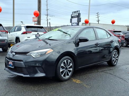 Used 2015 Toyota Corolla LE w/ Protection Package FWD image 3