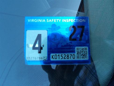 Used 2017 Genesis G80 3.8 w/ Option Group 03 image 27