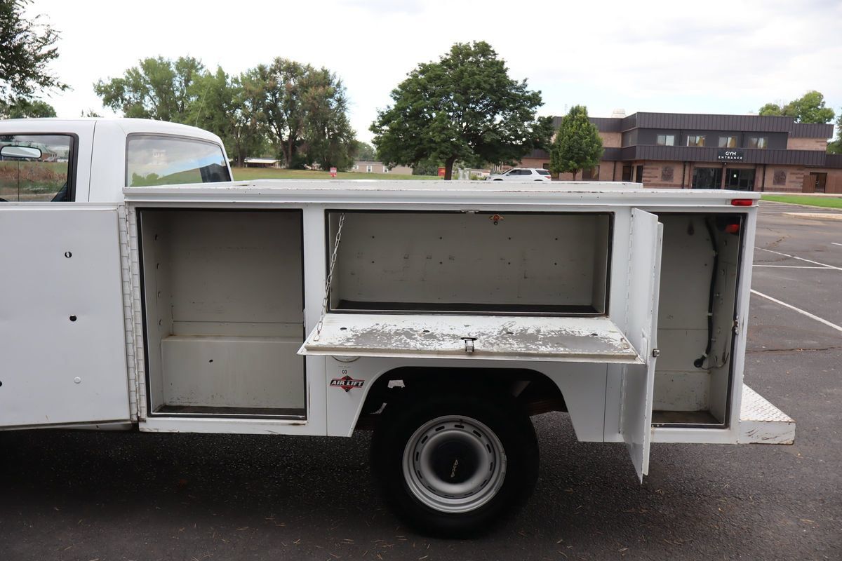 Used 1988 Chevrolet Silverado 2500 4x4 Regular Cab image 15