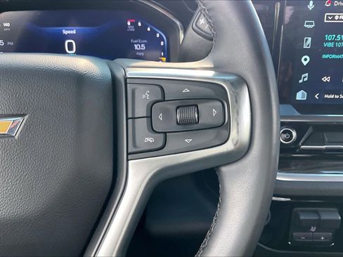 Used 2025 Chevrolet Silverado 2500 LT w/ Convenience Package image 24