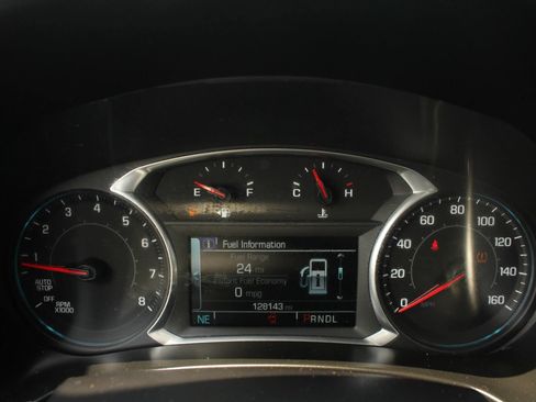 Used 2018 Chevrolet Equinox Premier AWD/4WD image 30