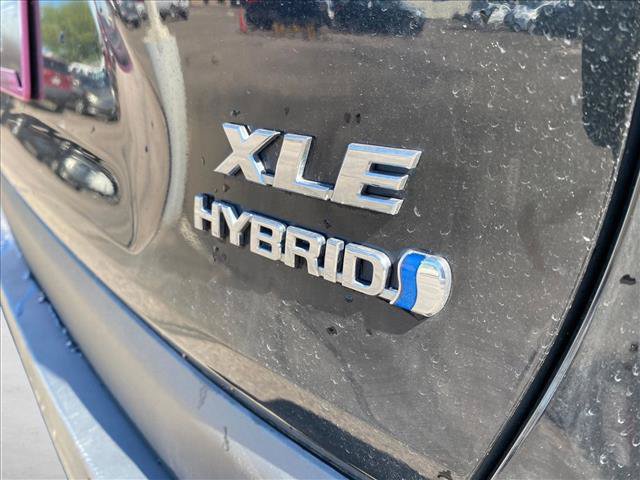 Used 2023 Toyota RAV4 XLE w/ Convenience Package AWD/4WD image 19