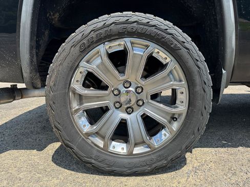 Used 2018 GMC Sierra 1500 Denali w/ Denali Ultimate Package AWD/4WD image 13