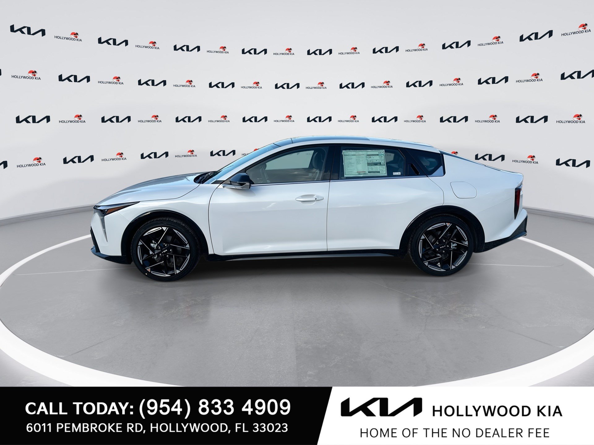 New 2026 Kia K4 GT-Line Turbo w/ GT-Line Premium Package FWD image 5